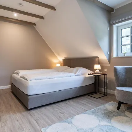 Summer Diek Summerdiek 8