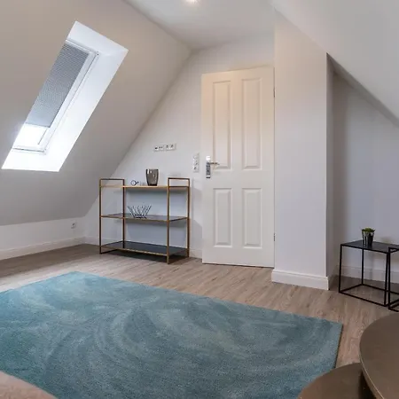 Summer Diek Summerdiek 8